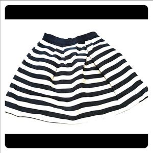 H&M black and white striped skirt size 6